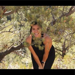 Meet your Posher, Briana